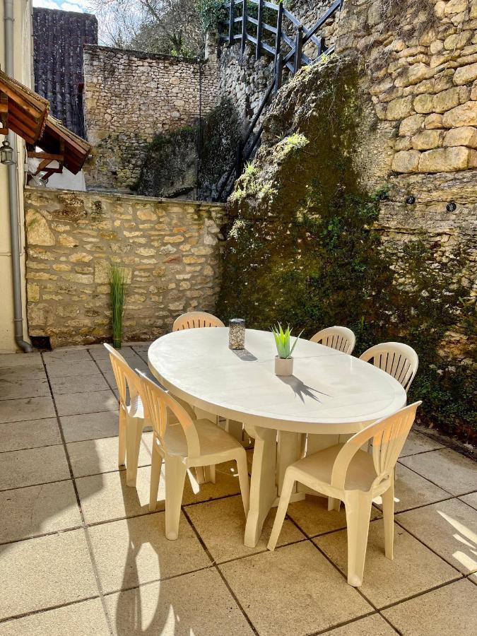 Maison De Vacances En Perigord Montignac-Lascaux Bagian luar foto